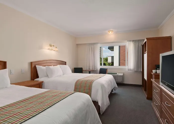 Travelodge By Wyndham Kamloops